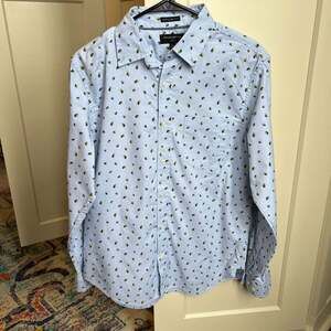 Banana Republic Men's Blue Lemon Print Oxford Shirt - Untucked Fit